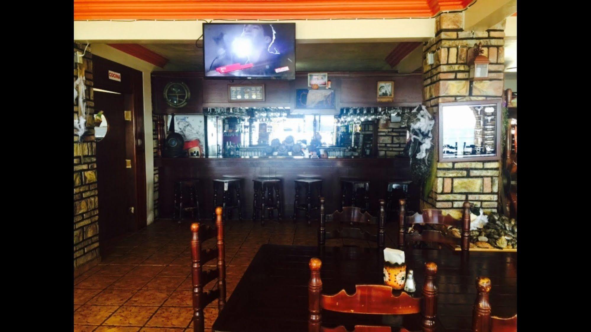 La Cueva Del Pirata Otel Camalú Dış mekan fotoğraf