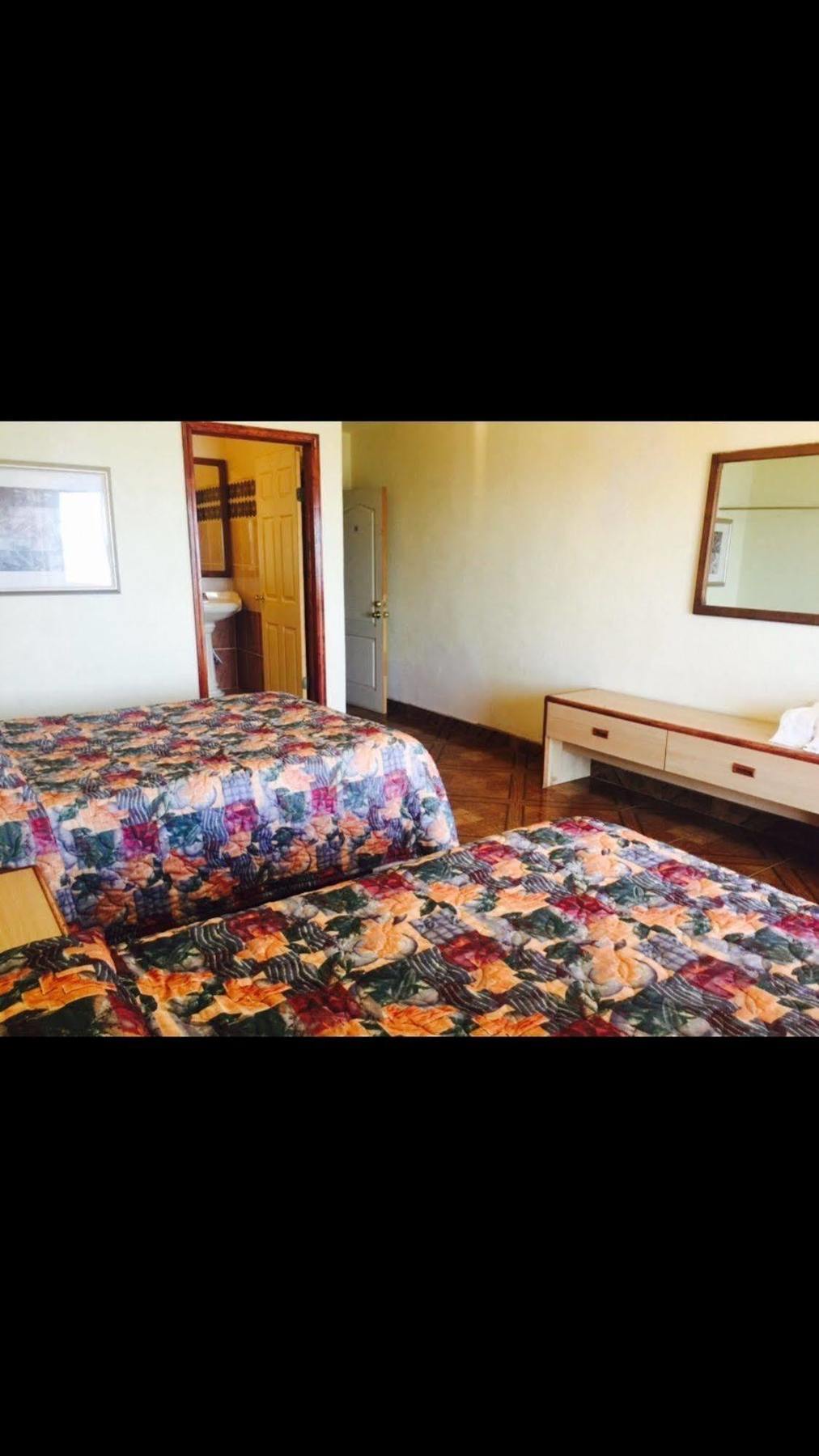 La Cueva Del Pirata Otel Camalú Dış mekan fotoğraf