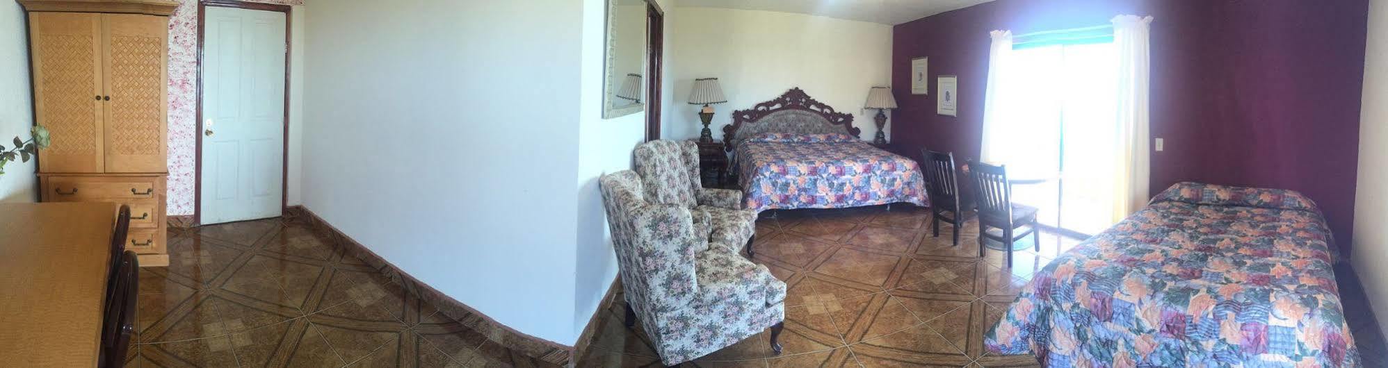 La Cueva Del Pirata Otel Camalú Dış mekan fotoğraf